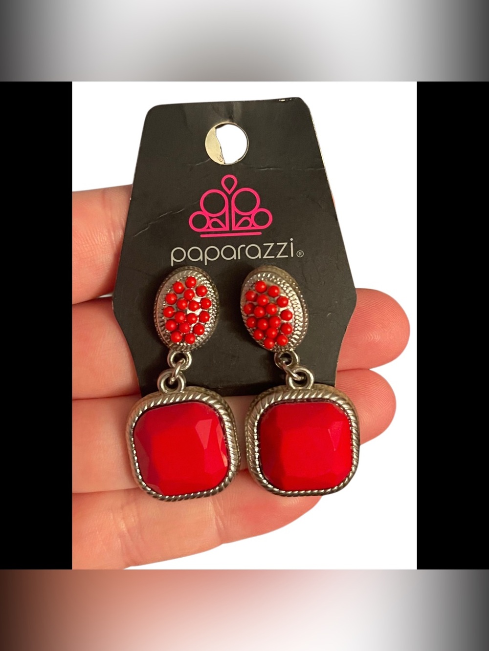 New red paparazzi earrings
